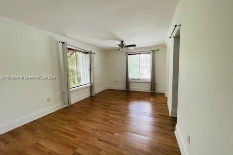 Снять в аренду виллу или дом в Эль Портал, Флорида 3 спальни, 219.25м2, № 1957820 - фото 20