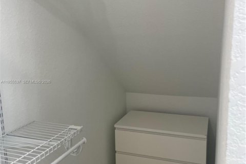 Appartement à louer à Homestead, Floride: 1 chambre, 37.16 m2 № 2010269 - photo 18