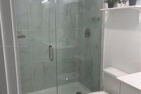 Appartement à louer à Homestead, Floride: 1 chambre, 37.16 m2 № 2010269 - photo 5