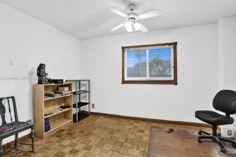 Villa ou maison à vendre à Cooper City, Floride: 3 chambres, 181.25 m2 № 2009633 - photo 25