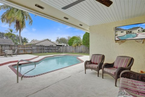 Villa ou maison à vendre à Cooper City, Floride: 3 chambres, 181.25 m2 № 2009633 - photo 13