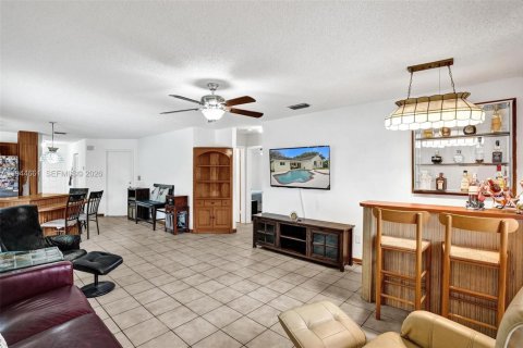 Villa ou maison à vendre à Cooper City, Floride: 3 chambres, 181.25 m2 № 2009633 - photo 26