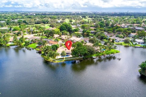 Villa ou maison à vendre à Plantation, Floride: 4 chambres, 249.26 m2 № 1956536 - photo 6
