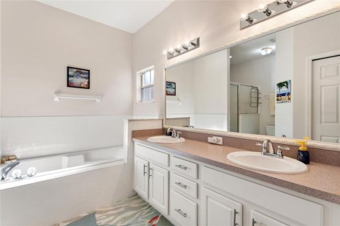 Casa en venta en Davenport, Florida, 2 dormitorios, 163.51 m2 № 2225585 - foto 26