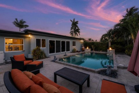 Casa en venta en Lighthouse Point, Florida, 3 dormitorios, 188.41 m2 № 2246407 - foto 2