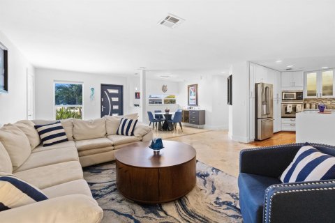 Casa en venta en Lighthouse Point, Florida, 3 dormitorios, 188.41 m2 № 2246407 - foto 6