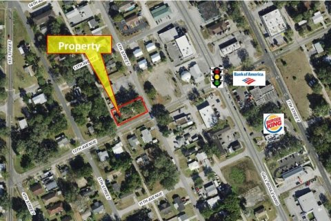 Commercial property in Zephyrhills, Florida 111.48 sq.m. № 1751469 - photo 2