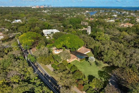 Terreno en venta en Coral Gables, Florida № 1934701 - foto 22