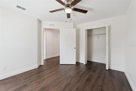 Immobilier commercial à vendre à Lakeland, Floride: 6 chambres, 350.98 m2 № 2324361 - photo 9
