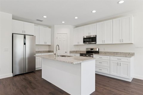 Immobilier commercial à vendre à Lakeland, Floride: 6 chambres, 350.98 m2 № 2324361 - photo 6