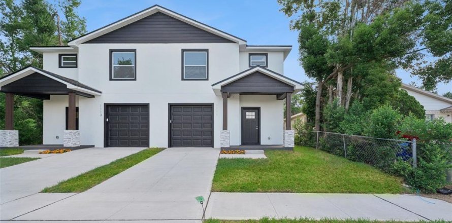 Immobilier commercial à Lakeland, Floride 6 chambres, 350.98 m2 № 2324361