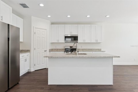 Immobilier commercial à vendre à Lakeland, Floride: 6 chambres, 350.98 m2 № 2324361 - photo 7