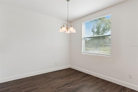 Immobilier commercial à vendre à Lakeland, Floride: 6 chambres, 350.98 m2 № 2324361 - photo 8