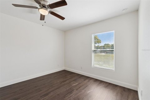 Immobilier commercial à vendre à Lakeland, Floride: 6 chambres, 350.98 m2 № 2324361 - photo 14