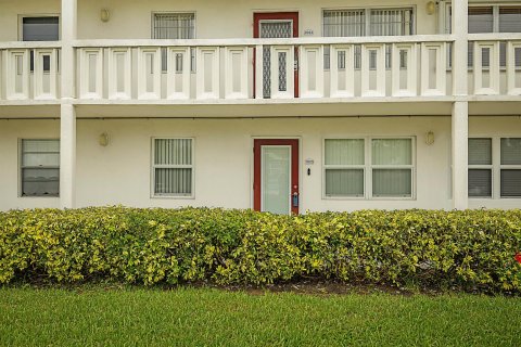 Condominio en venta en Deerfield Beach, Florida, 2 dormitorios, 78.13 m2 № 2242834 - foto 2