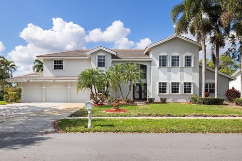 Villa ou maison à vendre à Pembroke Pines, Floride: 4 chambres, 300.35 m2 № 1939511 - photo 1
