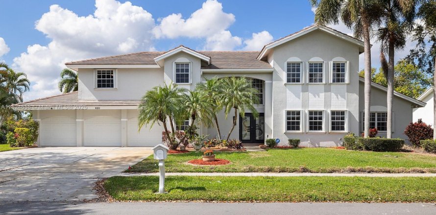 Villa ou maison à Pembroke Pines, Floride 4 chambres, 300.35 m2 № 1939511