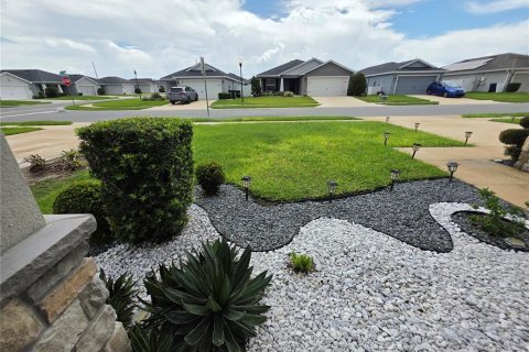 Villa ou maison à louer à Auburndale, Floride: 3 chambres, 133.31 m2 № 2283891 - photo 4