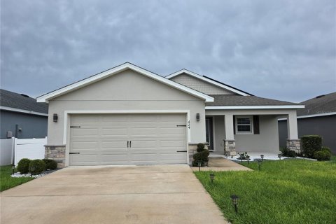 House in Auburndale, Florida 3 bedrooms, 133.31 sq.m. № 2283891