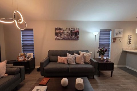 Villa ou maison à louer à Auburndale, Floride: 3 chambres, 133.31 m2 № 2283891 - photo 7