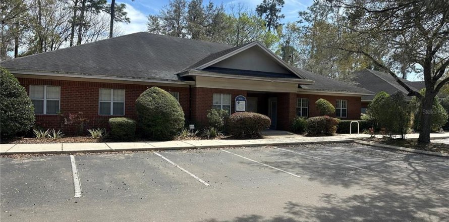 Propiedad comercial en Gainesville, Florida 342.25 m2 № 1575360