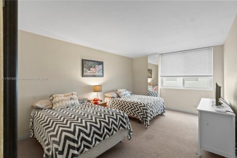 Купить кондоминиум в Майами-Бич, Флорида 1 спальня, 89.56м2, № 2012554 - фото 15