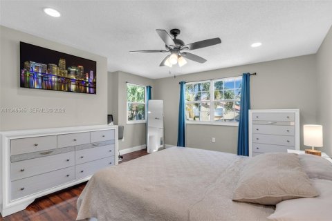 Casa en venta en Pembroke Pines, Florida, 3 dormitorios, 190.91 m2 № 2002658 - foto 20