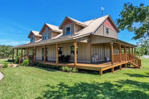 House in Sebring, Florida 5 bedrooms, 329.9 sq.m. № 2233480 - photo 22
