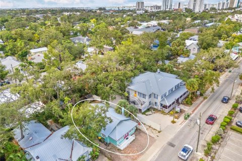 House in Sarasota, Florida 1 bedroom, 103.31 sq.m. № 1902113 - photo 17