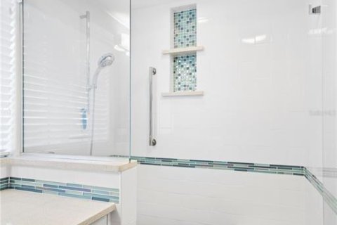 House in Sarasota, Florida 1 bedroom, 103.31 sq.m. № 1902113 - photo 6