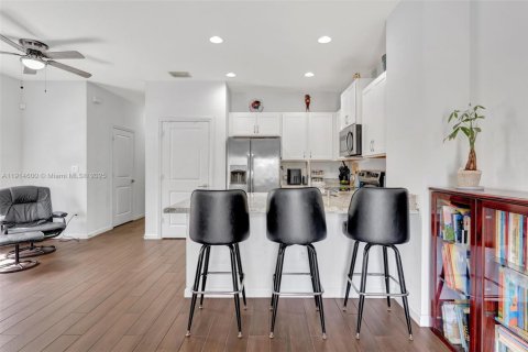 Купить таунхаус в Лодерхилл, Флорида 3 спальни, 138.98м2, № 1970093 - фото 3