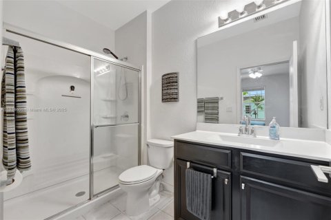 Купить таунхаус в Лодерхилл, Флорида 3 спальни, 138.98м2, № 1970093 - фото 18