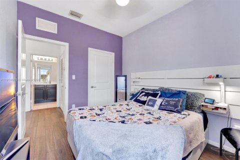 Купить таунхаус в Лодерхилл, Флорида 3 спальни, 138.98м2, № 1970093 - фото 10