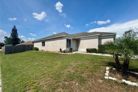 Villa ou maison à louer à Plant City, Floride: 3 chambres, 119.38 m2 № 1782466 - photo 3