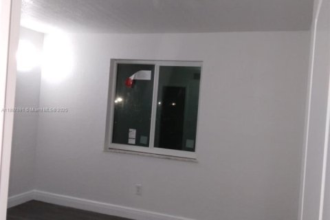 Copropriété à louer à Homestead, Floride: 2 chambres, 99.87 m2 № 1941787 - photo 7