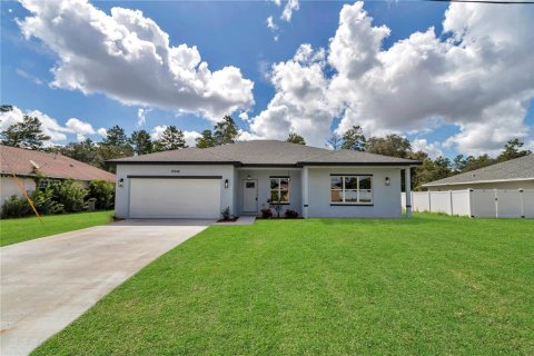 Casa en venta en Ocala, Florida, 4 dormitorios, 168.71 m2 № 1898900 - foto 1