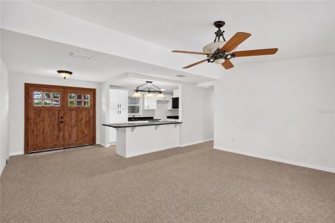 Villa ou maison à vendre à Saint Petersburg, Floride: 3 chambres, 173.91 m2 № 2216593 - photo 7