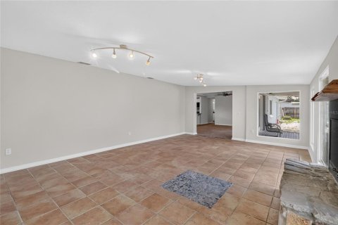 Villa ou maison à vendre à Saint Petersburg, Floride: 3 chambres, 173.91 m2 № 2216593 - photo 15