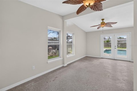 Villa ou maison à vendre à Saint Petersburg, Floride: 3 chambres, 173.91 m2 № 2216593 - photo 29