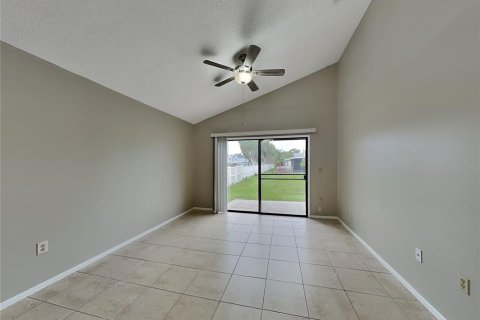 Casa en alquiler en Bradenton, Florida, 3 dormitorios, 109.44 m2 № 1910966 - foto 3