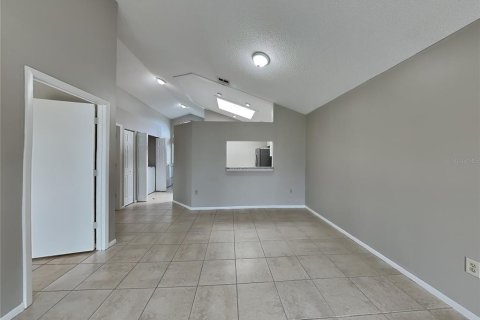 Casa en alquiler en Bradenton, Florida, 3 dormitorios, 109.44 m2 № 1910966 - foto 2