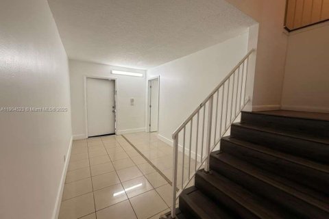 Купить таунхаус в Дейви, Флорида 3 спальни, 155.15м2, № 1954921 - фото 19