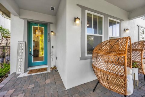 House in Orlando, Florida 4 bedrooms, 205.59 sq.m. № 1631408 - photo 3