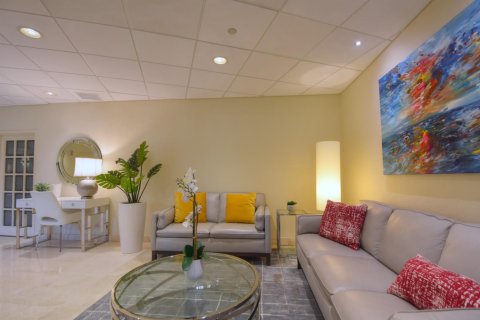 Condo in Lauderdale-by-the-Sea, Florida, 1 bedroom  № 2187479 - photo 25