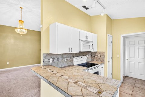 Villa ou maison à vendre à Winter Haven, Floride: 3 chambres, 131.64 m2 № 2277425 - photo 21