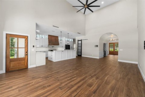 House in Ocala, Florida 5 bedrooms, 532.33 sq.m. № 2215610 - photo 13