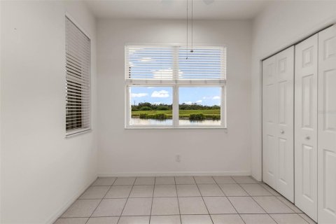 Villa ou maison à vendre à North Port, Floride: 3 chambres, 223.24 m2 № 1904236 - photo 21