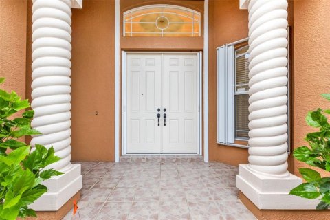 Villa ou maison à vendre à North Port, Floride: 3 chambres, 223.24 m2 № 1904236 - photo 7