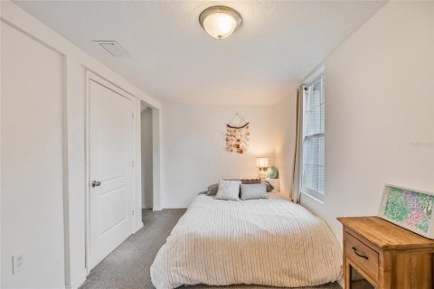 Propiedad comercial en alquiler en Tampa, Florida, 311.32 m2 № 1916421 - foto 24