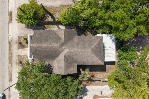 Propiedad comercial en alquiler en Tampa, Florida, 311.32 m2 № 1916421 - foto 28